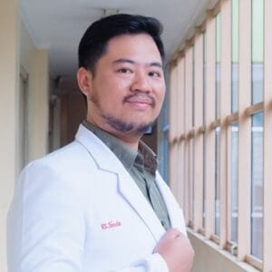 dr. Pieter Juanarta, Sp.M